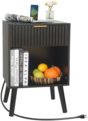 Fultyle Fluted Black Nightstand with Charging Station, Modern Bedside Table by Fultyle
