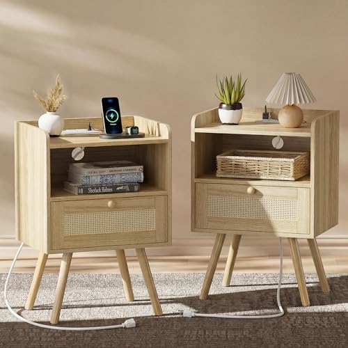 SUPERJARE Nightstands Set of 2, Night Stands with Charging Station, Natural by SUPERJARE