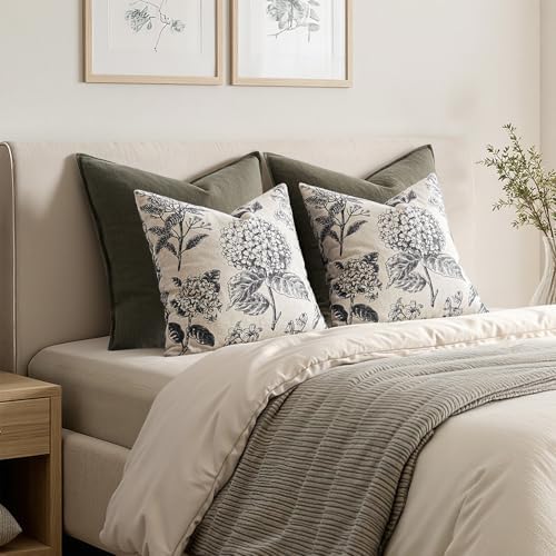 Set of 2 Decorative Floral Pillow Covers 20x20 Inch Black - Image 6
