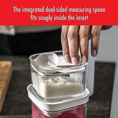 ZWILLING Fresh & Save Cube Insert with Measuring Spoon - Small - Image 4