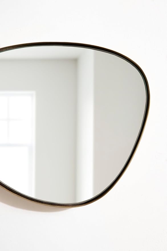 Kate and Laurel Rollo Modern Irregular Metal Wall Mirror Set, Set of 3, Varying Sizes, Gold, Decorative Three-Piece Asymmetric Mirror Set for Use as Bathroom Mirror Decor or Gallery Wall Mirrors - Image 6