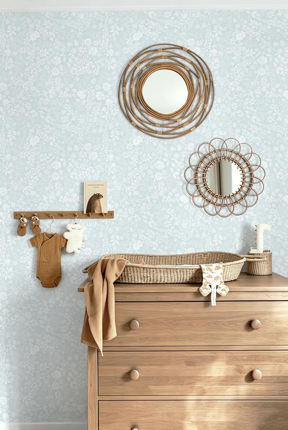 Guvana Blue and White Peel and Stick Wallpaper Floral Wallpaper Slef Adhesive Removable Waterproof Contact Paper Boho Wall Paper for Dining Room Bedroom Living Room Bathroom Kitchen 17.3“×78.7” - Image 9